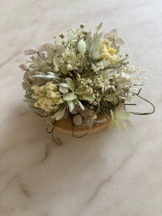かすみ草と紫陽花のナチュラルフラワー